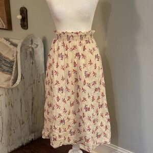 Kittenish Cream and Red Floral A-Line Skirt